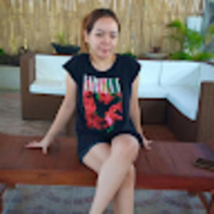 Meet your Posher, Leah